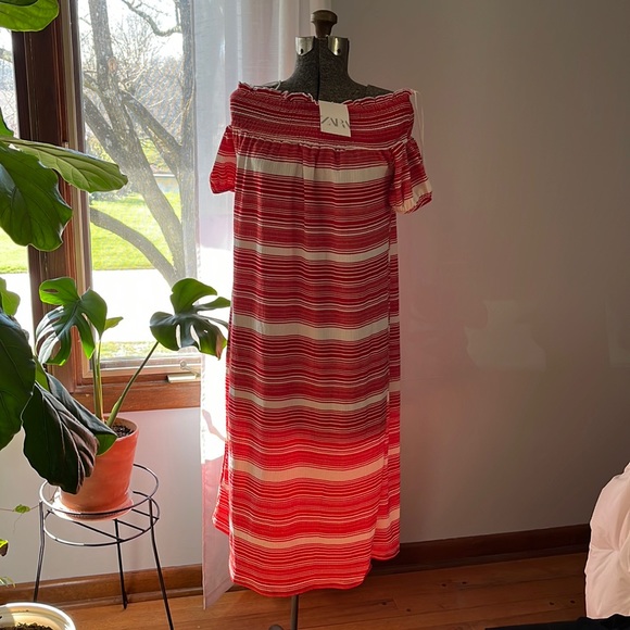 Zara Dresses & Skirts - Zara dress